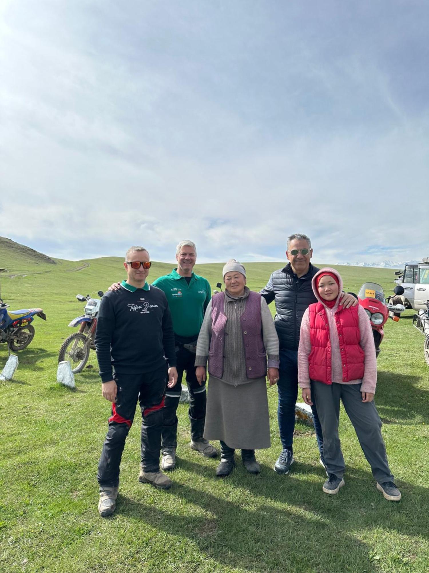 فندق Yurt Camp Azamat At Song Kol Lake Bagysh المظهر الخارجي الصورة